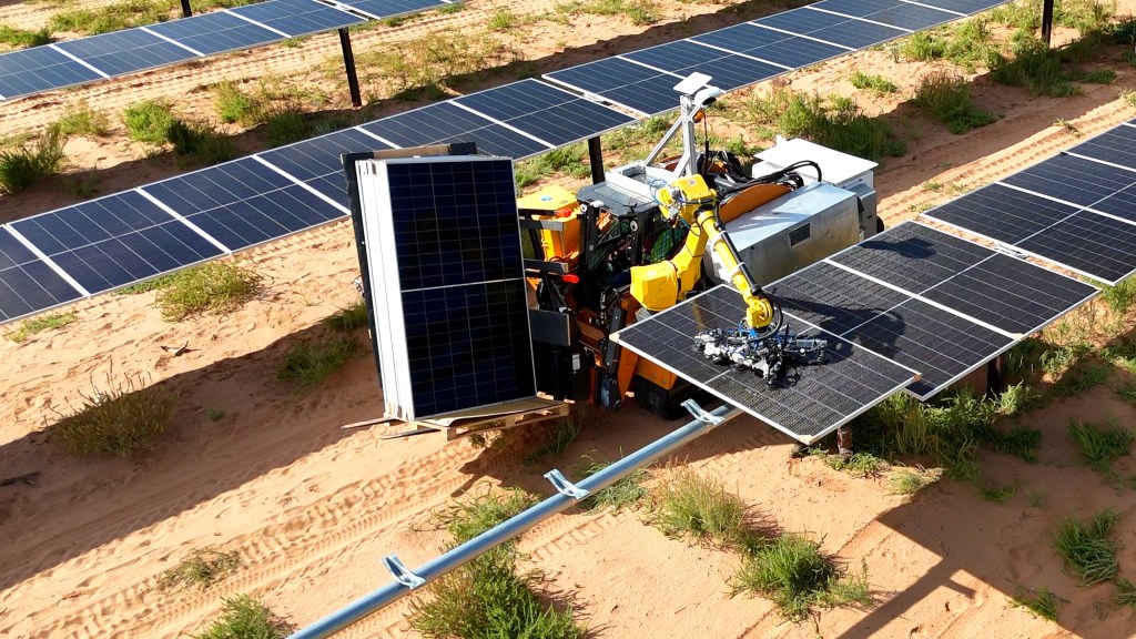 Gritt robot installing solar panels