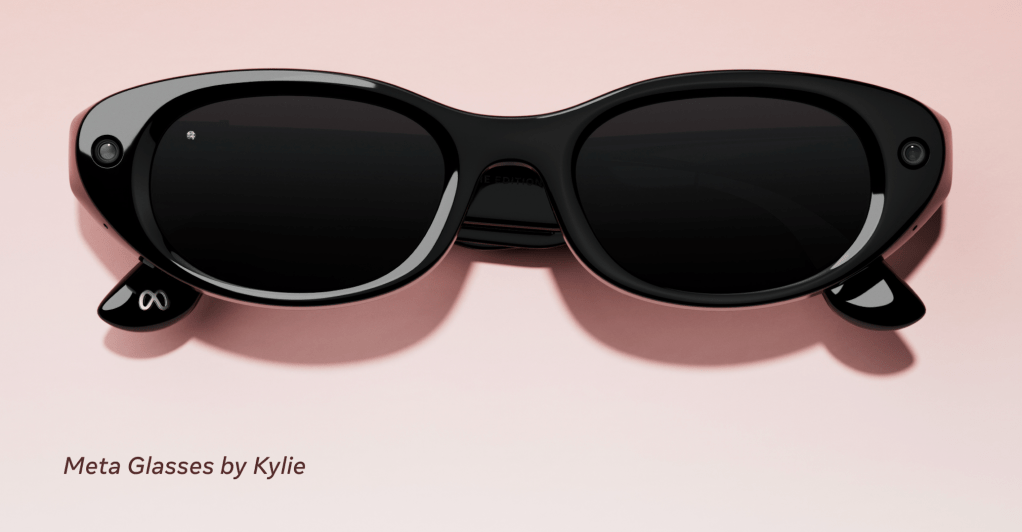 Meta smart glasses