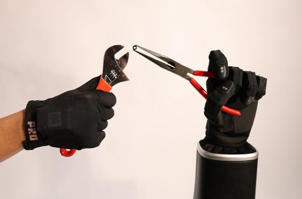 Proception's ProHand and ProGlove