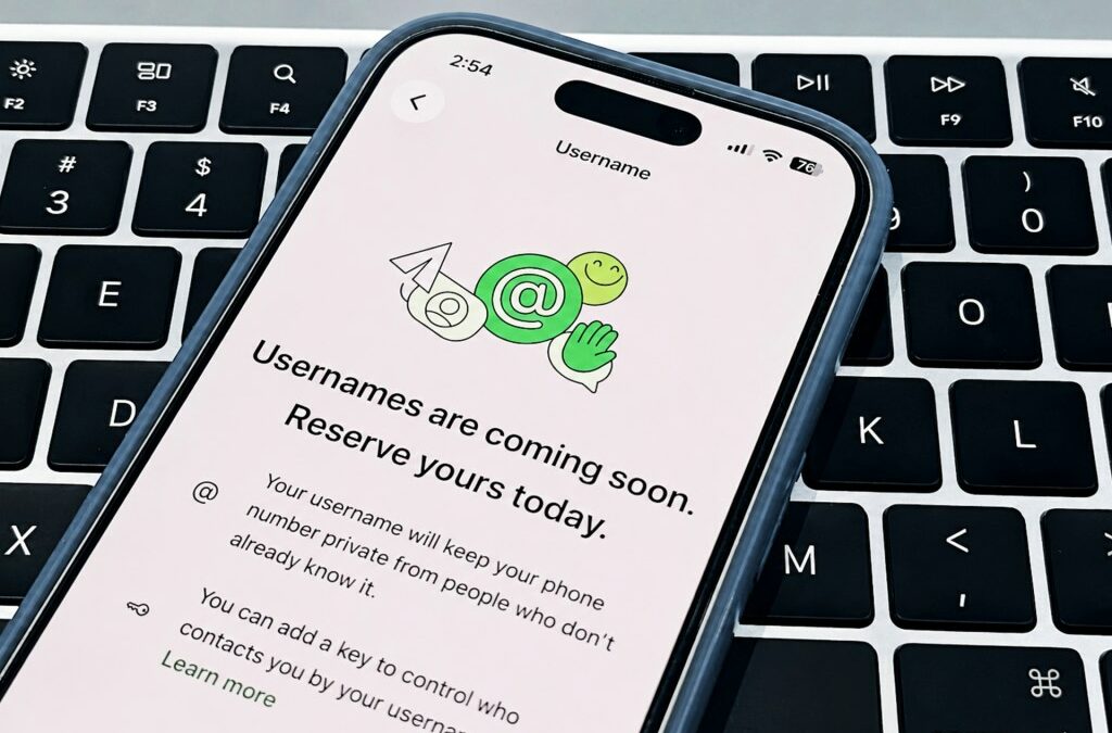 WhatsApp username reservation rollout